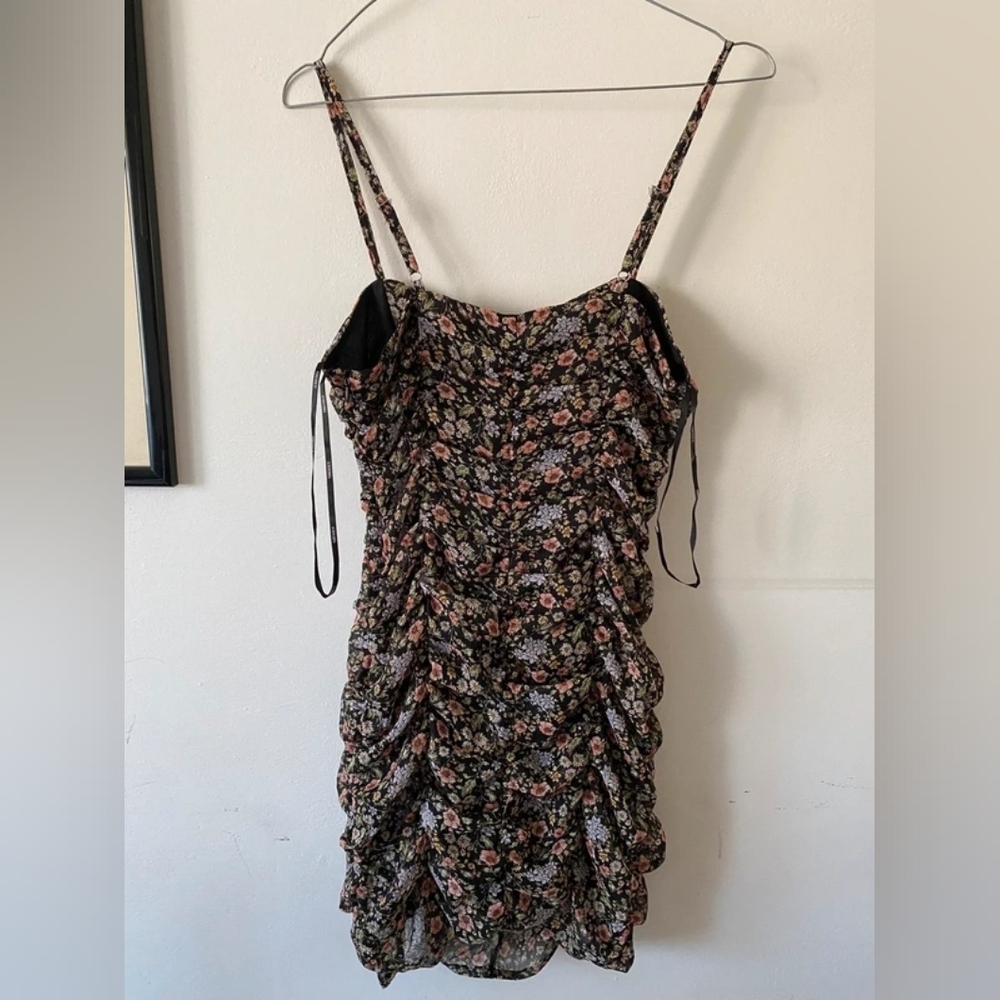 Black Floral Ruffled Midi Dress - Pink & White Bouquet Print - Picture 6 of 6